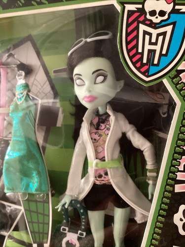 New box monster high - high, doll